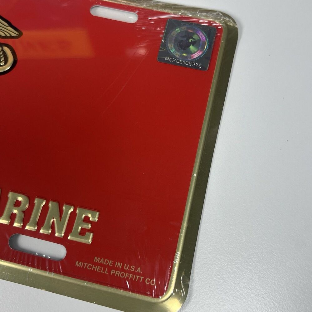 United States Marines Postbound Red Scrapbook Album 12x12 With License Plate - Picture 8 of 10